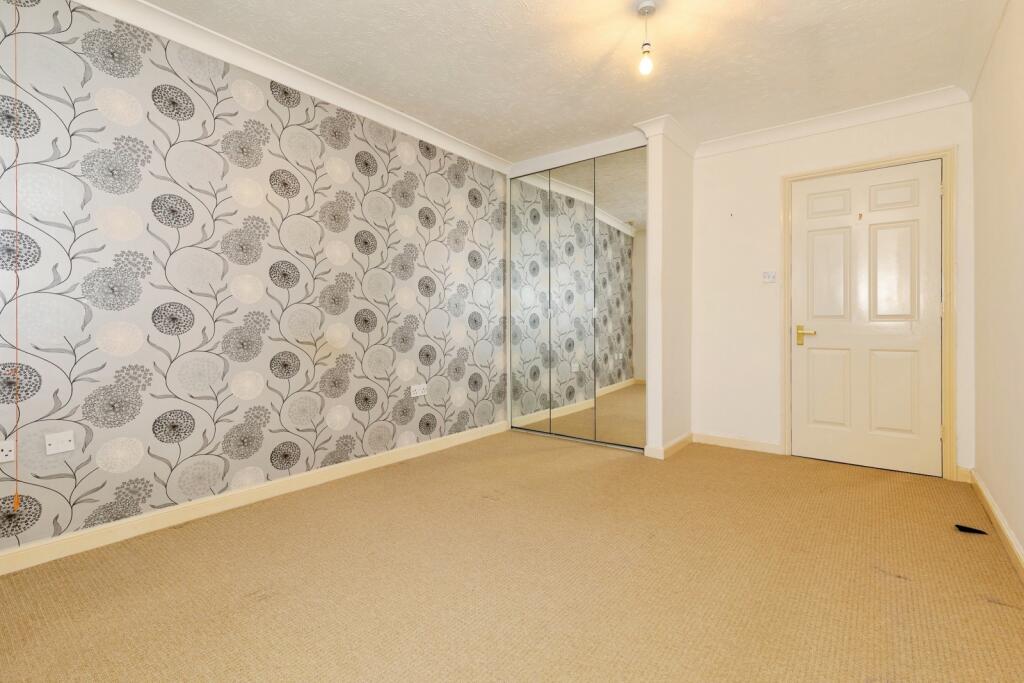 Apartment in Rochester - View 5