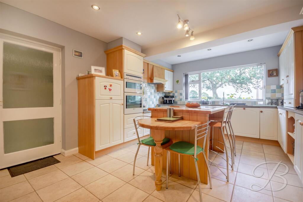 House in Nottingham - View 5