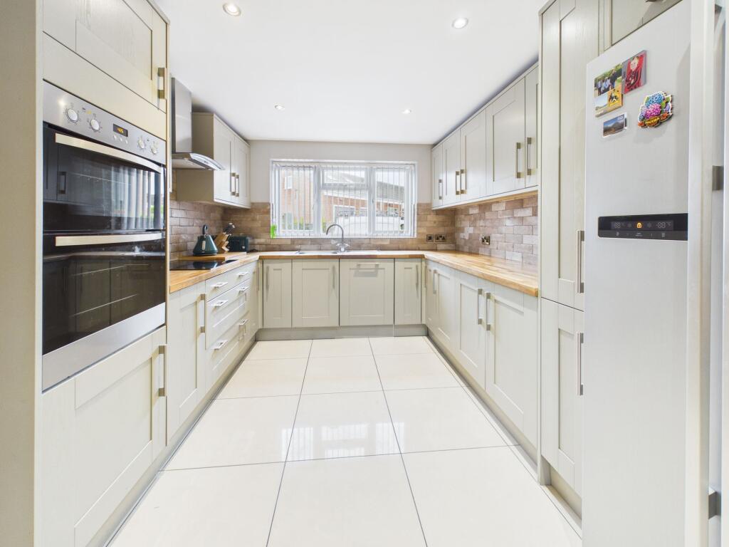 Victoria Street, Stanton Hill, NG17 - View 5