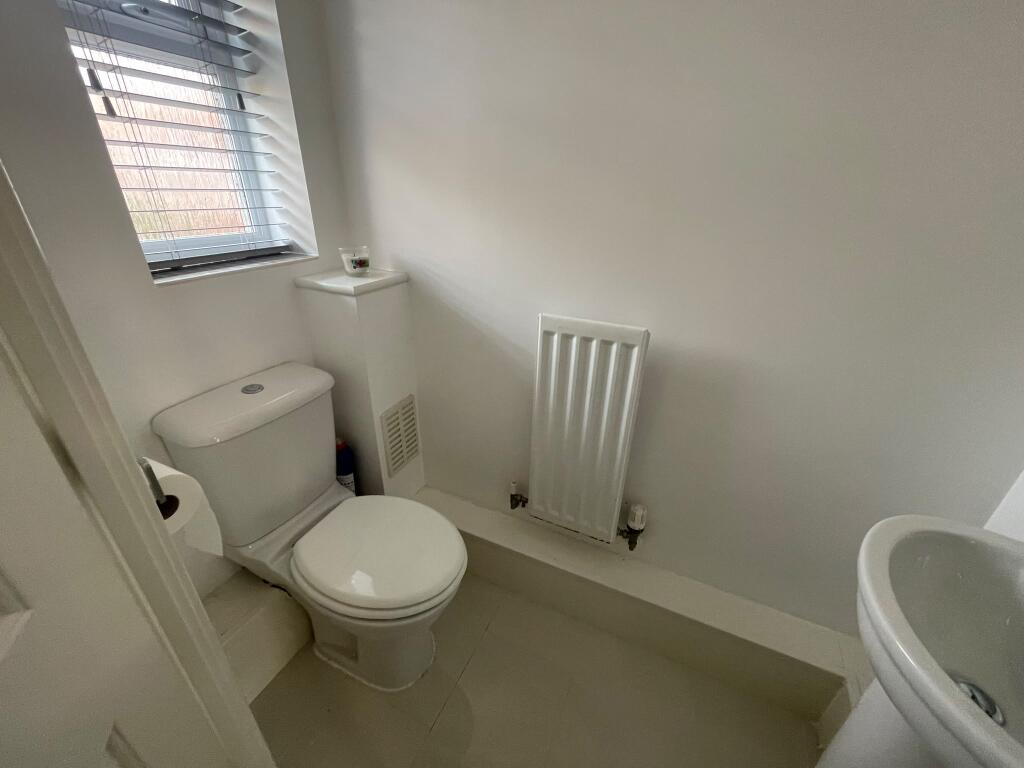 Hawthorne mews, Sheffield, South Yorkshire, S35 photo 5