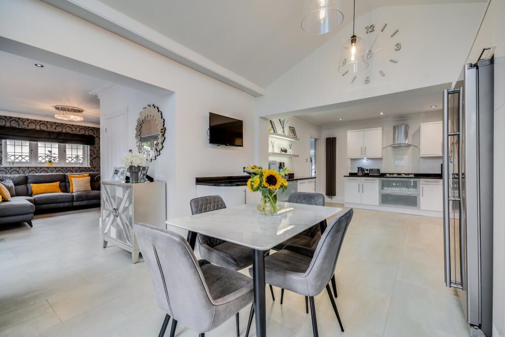 House in Chelmsford, Sandon - View 2