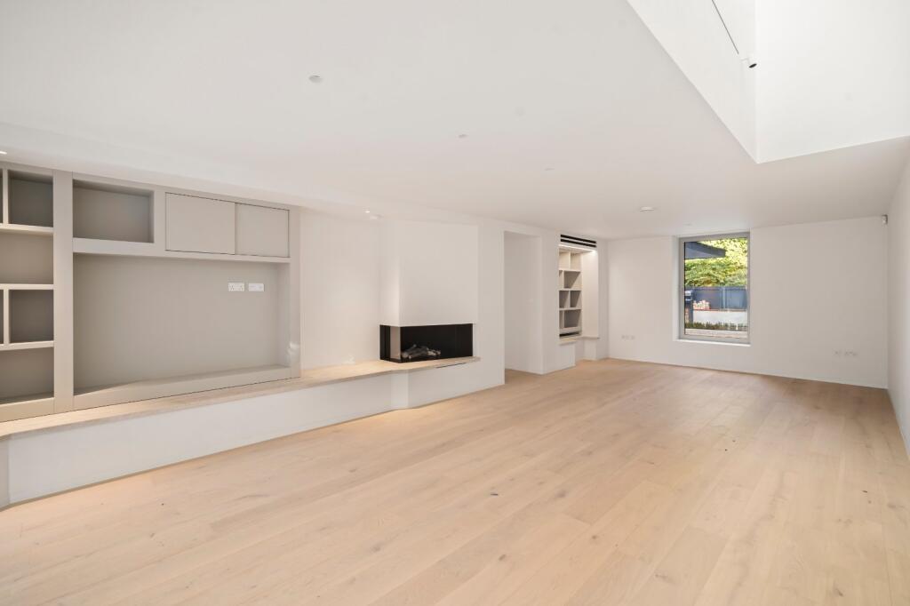 House in London - View 4