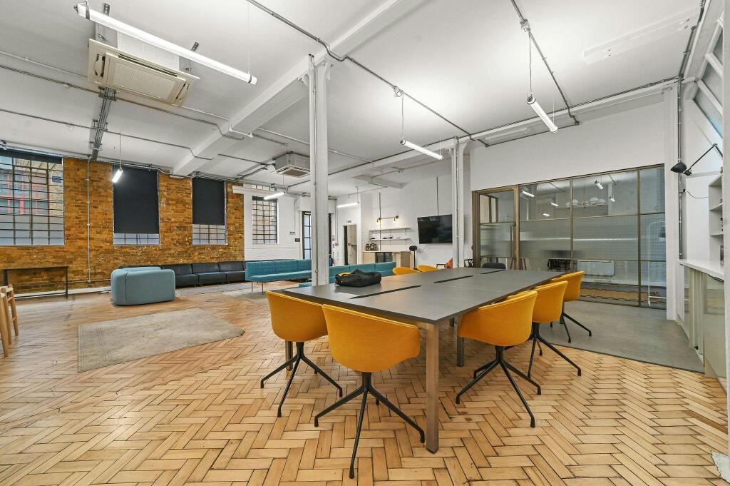 MD-BC-7-10Bateman’sRow-12.JPG