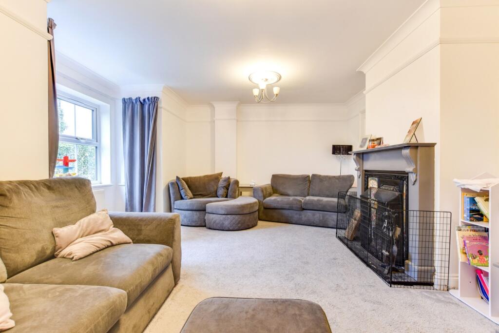 Captains Wood Road, Great Totham photo 4