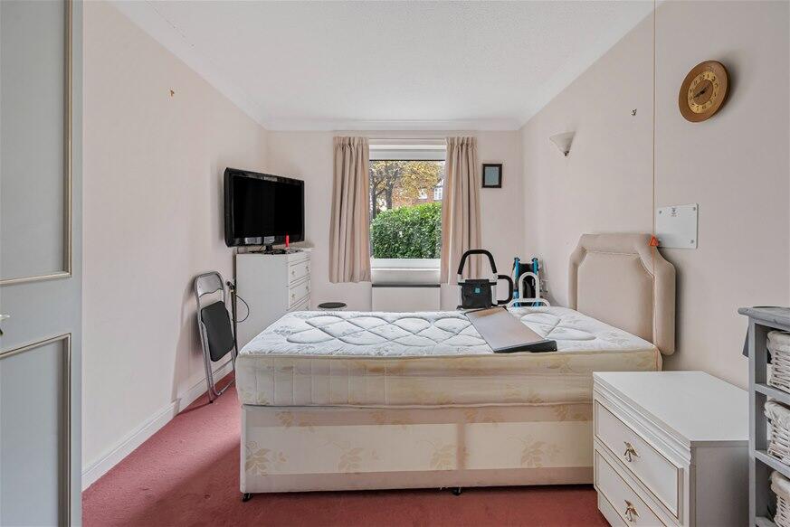 Additional image 6 of Homedell House, Harpenden, AL5