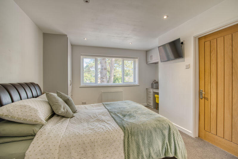 House in Fareham, Hampshire - More