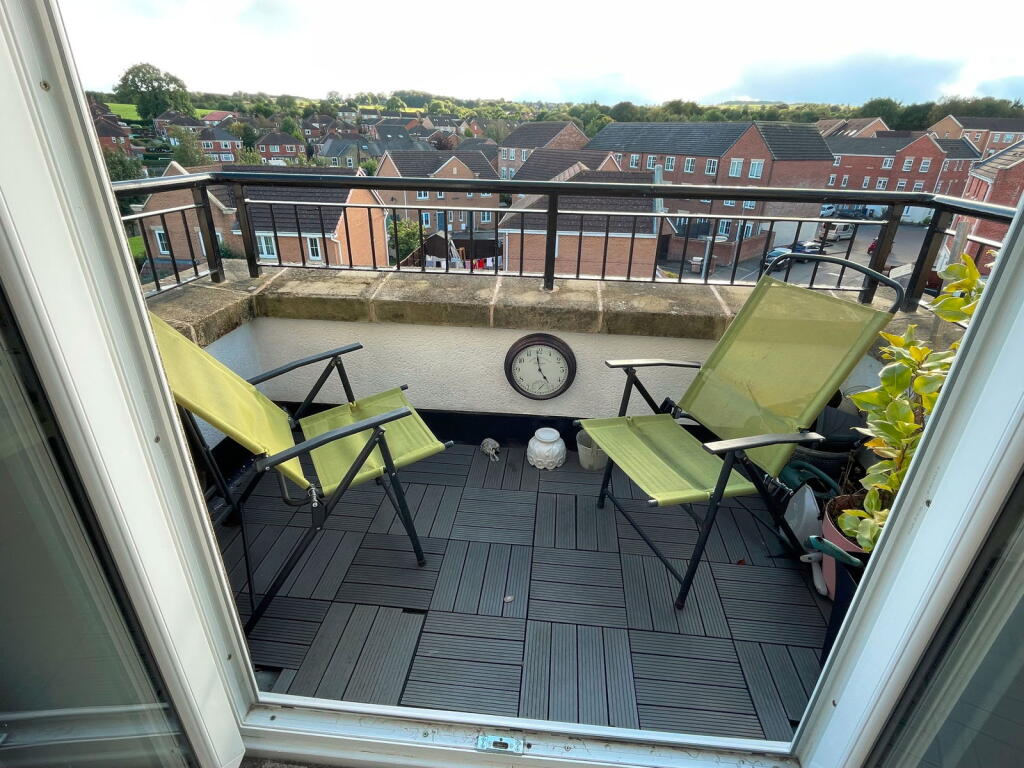 Apartment in Sheffield, Castle Green, Penistone - View 4