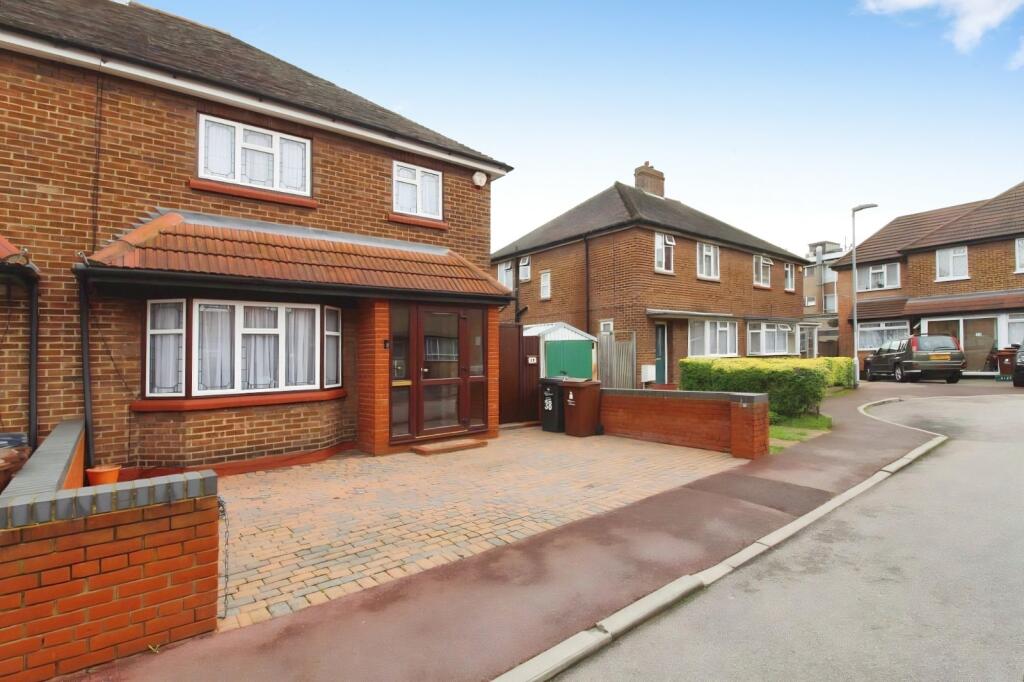 Main image of property: Ingleby Road, Dagenham, RM10