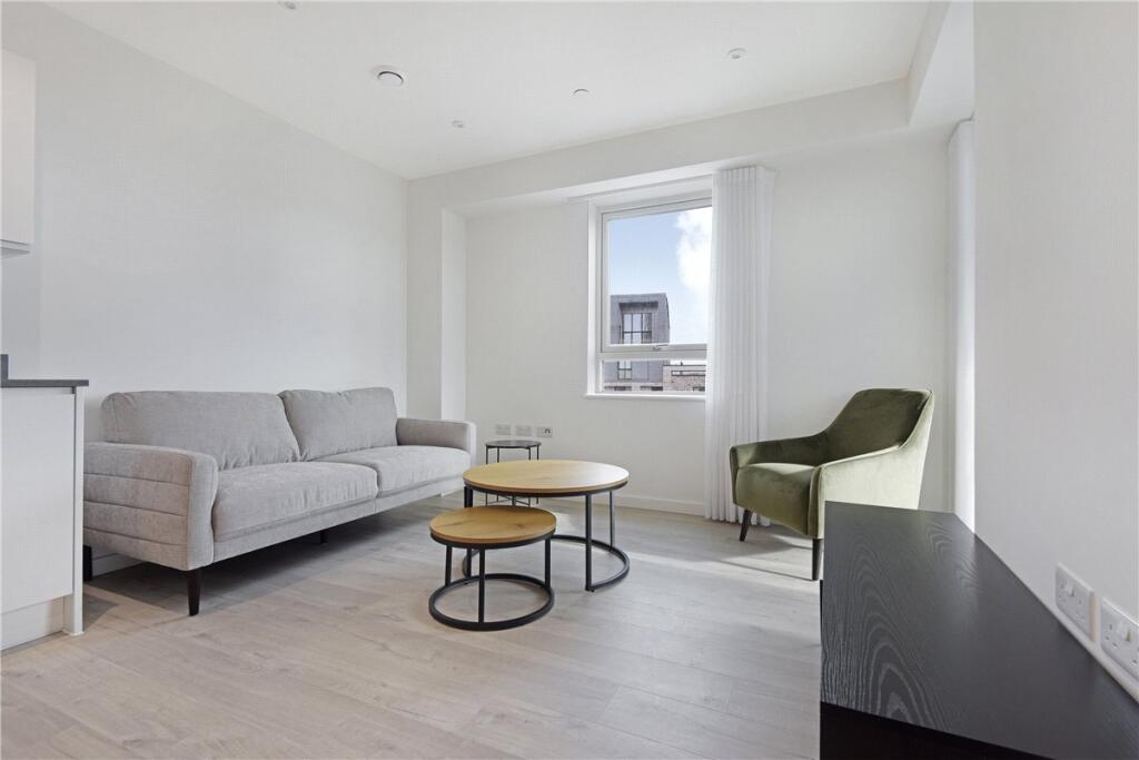 Apartment in London - More
