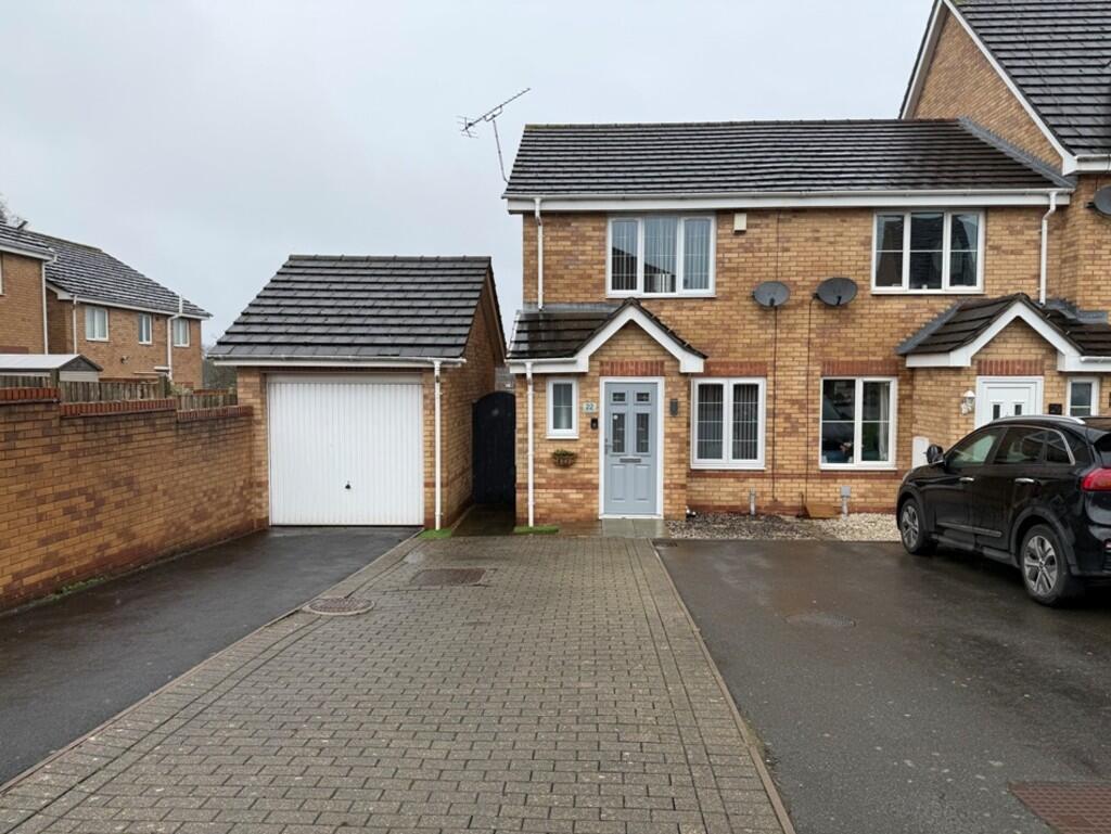 Main image of property: Spindle Tree Rise, Willenhall