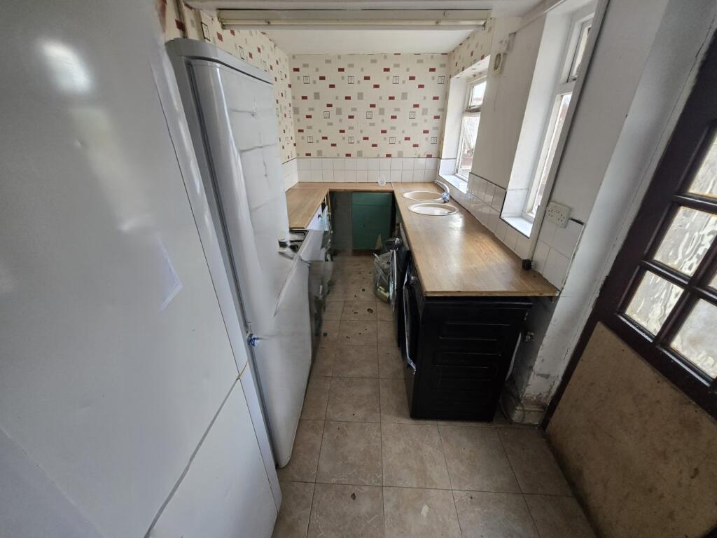 House in Nottingham - View 4