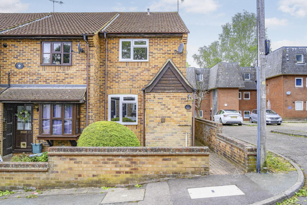 Main image of property: Helena Place, 21 Church Street, Hemel Hempstead, Hertfordshire, HP2