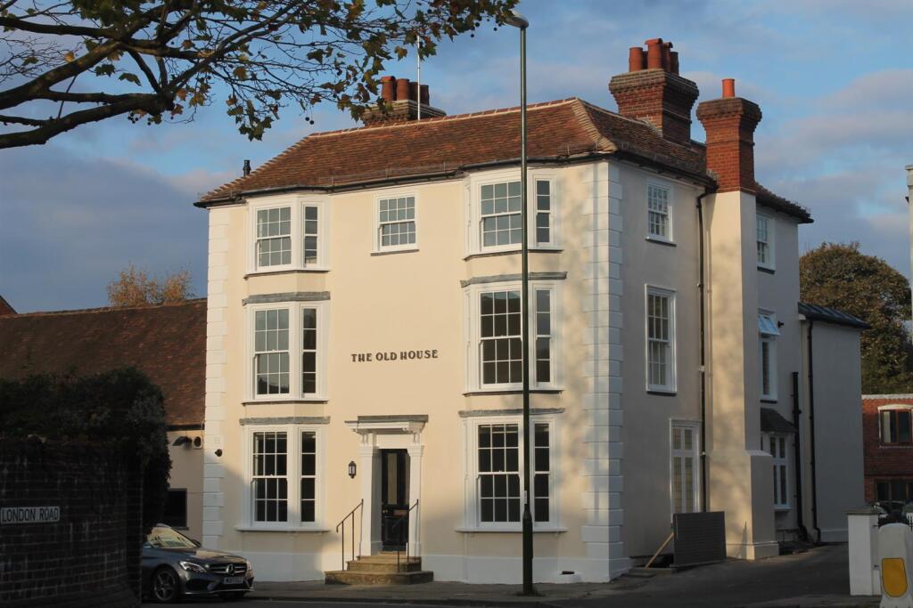 Main image of property: The Old House, London Road, Horsham