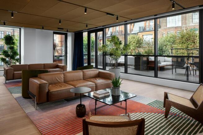 4th floor terrace / lounge