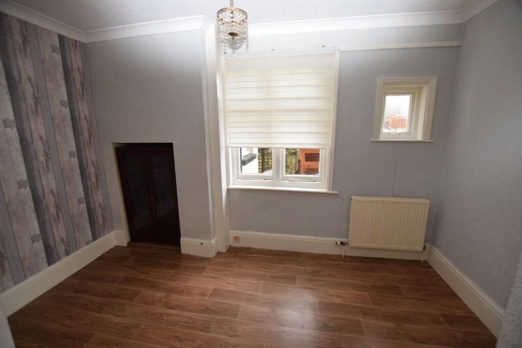 Apartment in Brixham, Torbay - More