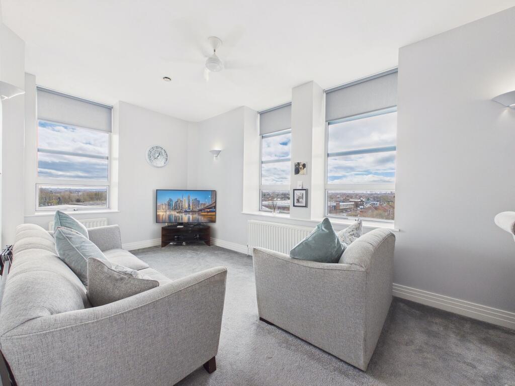 Apartment in Newcastle upon Tyne, Tyne and Wear - View 4