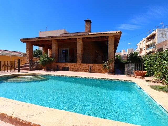 Main image of property: Valencia, Alicante, Rojales