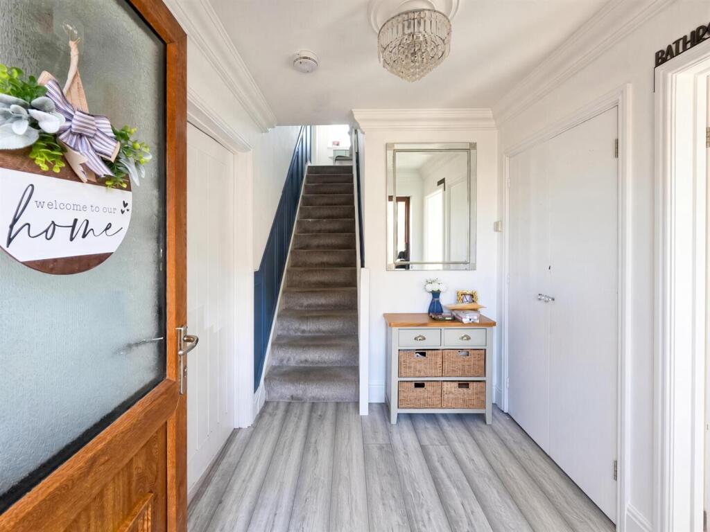 House in Southend-on-Sea - View 2