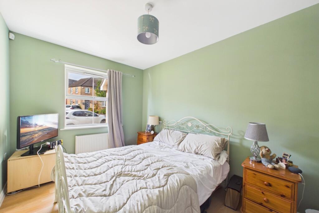 Apartment in Luton - View 4