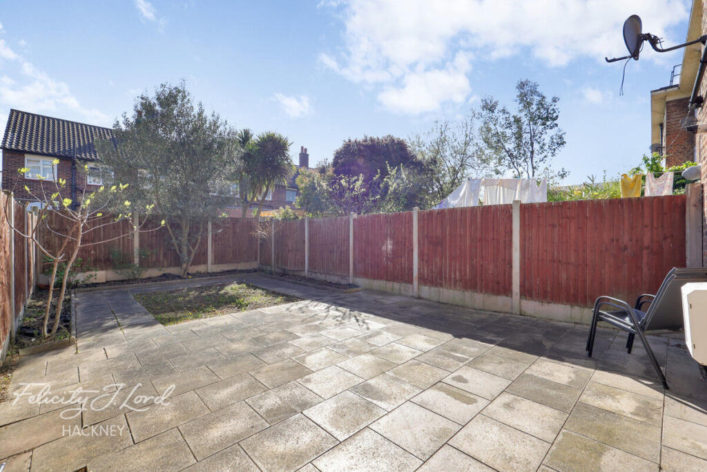 Main image of property: Forest Grove, London E8