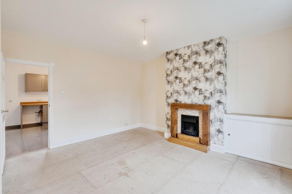 Lichfield Avenue, Bolton, Greater Manchester, BL2 photo 2