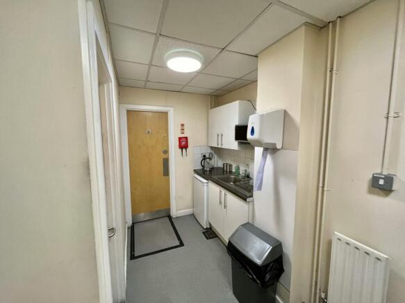 Westgate 2  Kitchenette.jpg