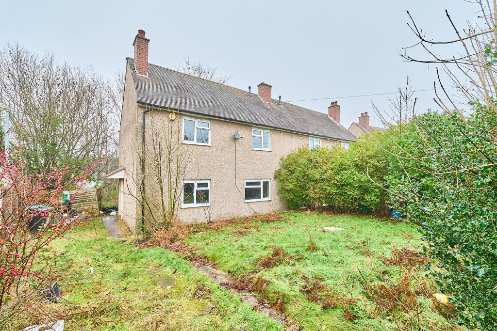 Main image of property: 28 Wharwell Lane, Great Wyrley, Walsall, Staffordshire WS6 6EU