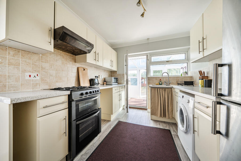 House in Taunton, Galmington - More