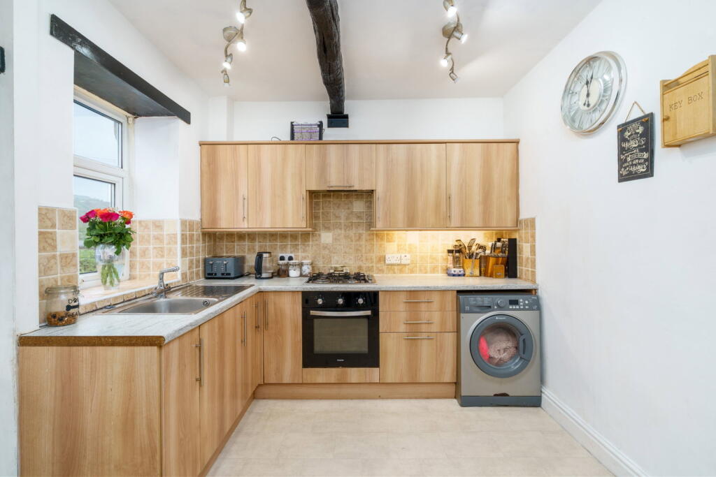 House in Stockport - View 2
