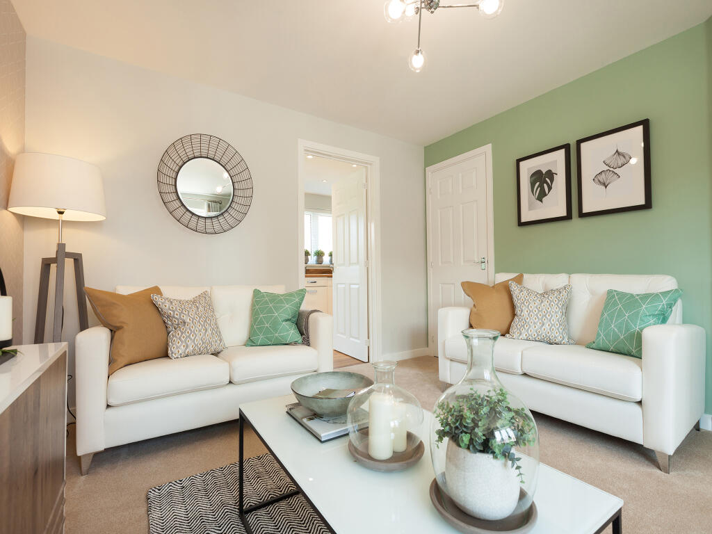 House in Weldon, North Northamptonshire - More