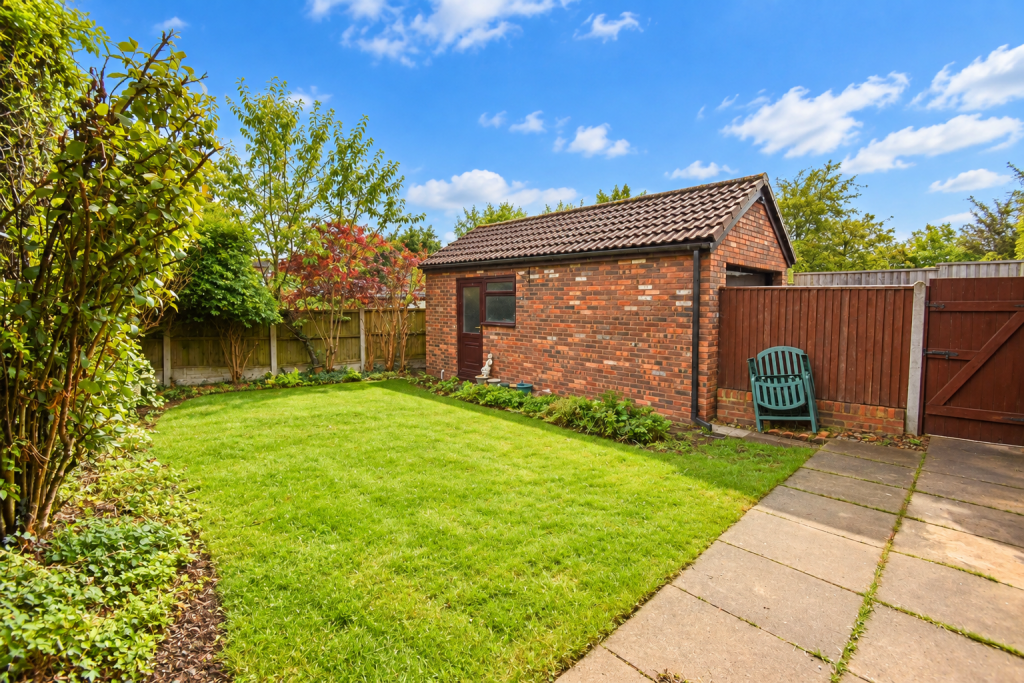 House in Widnes, Halton - More
