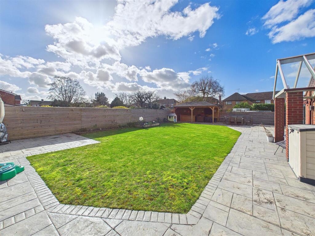 Furlong Lane, Alrewas, Burton-On-Trent photo 2