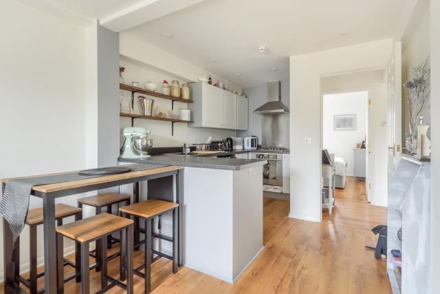 Apartment in Oxford - View 3