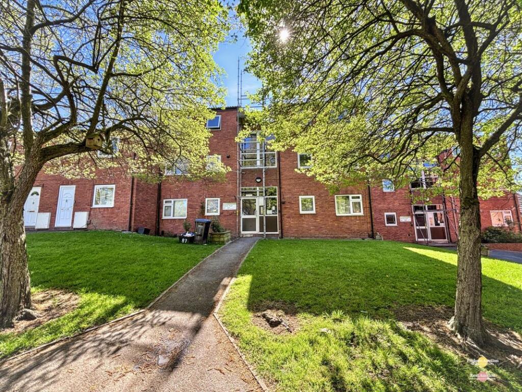 Main image of property: 97 Bramham Drive, Harrogate, North Yorkshire, HG3 2TZ