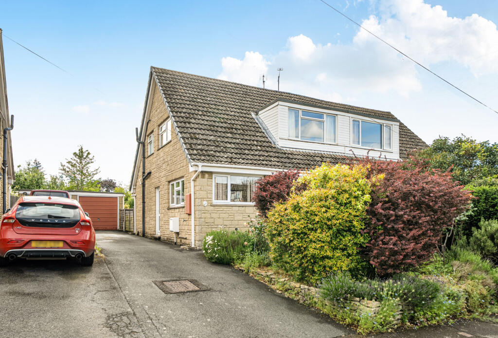 Main image of property: Manor Lane, Gotherington, Cheltenham, Gloucestershire, GL52