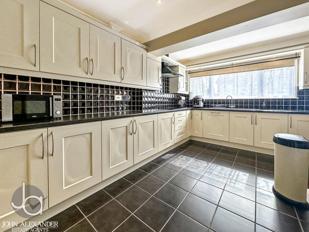 Patten Close, Marks Tey photo 3