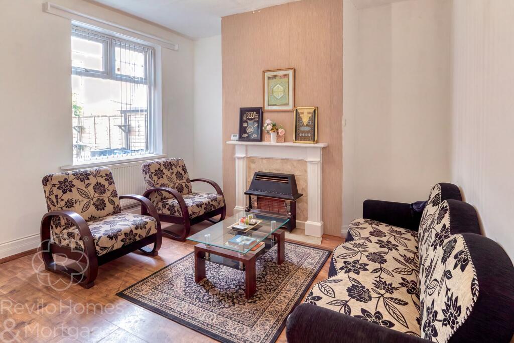 House in Rochdale, Greater Manchester - View 4