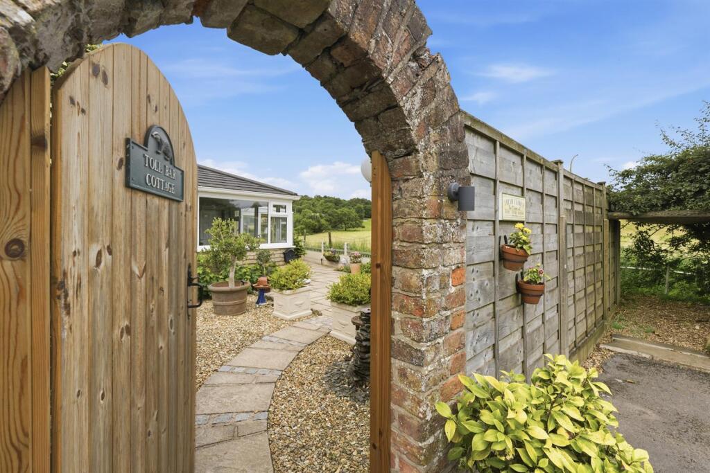 Main image of property: Bosley, Macclesfield