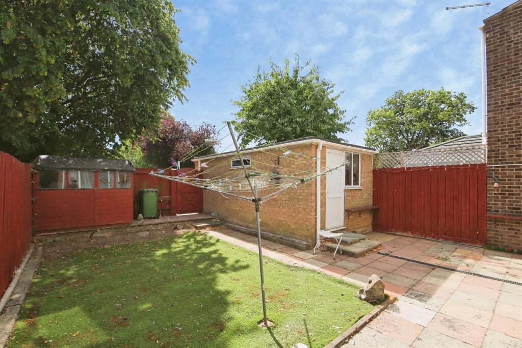 House in Peterborough, City of Peterborough - More