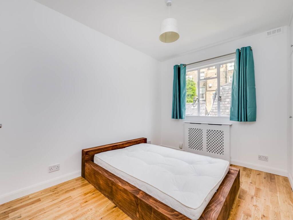 Apartment in London - View 4