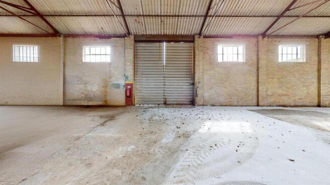 Tractor-Shed-Court-Farm-Church-Street-Photo-1-Defu