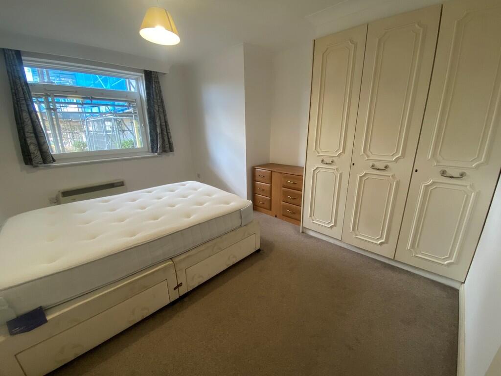 Apartment in Bournemouth - View 5
