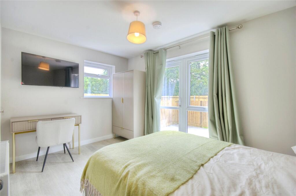 House in Southampton - View 3