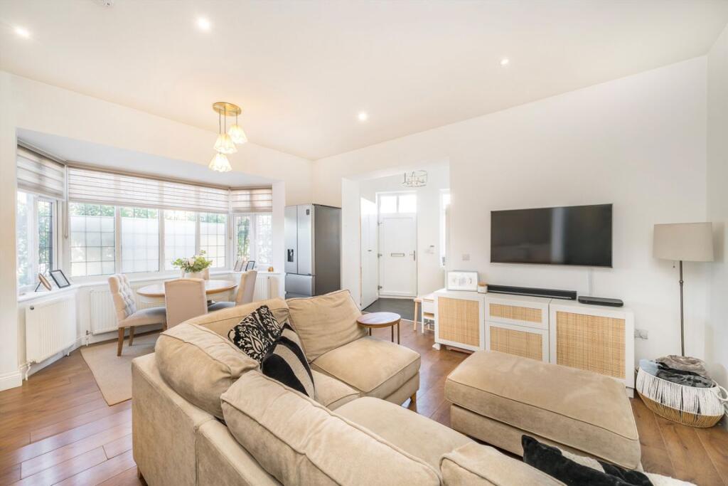 Apartment in London - View 4