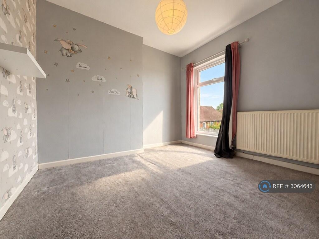 House in Bolton - View 5