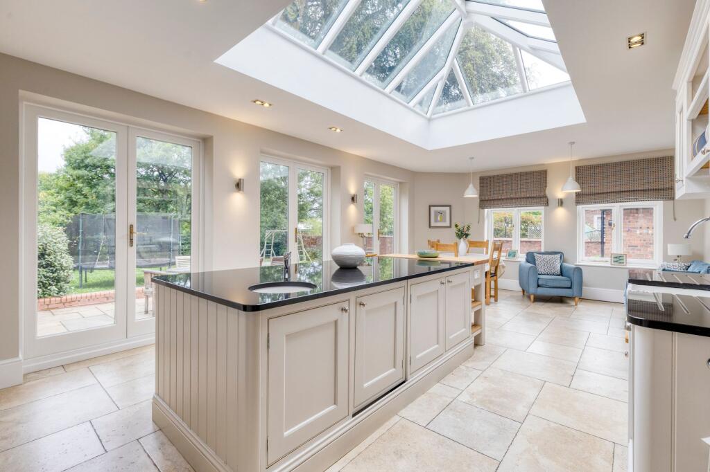 House in Crewe - View 2
