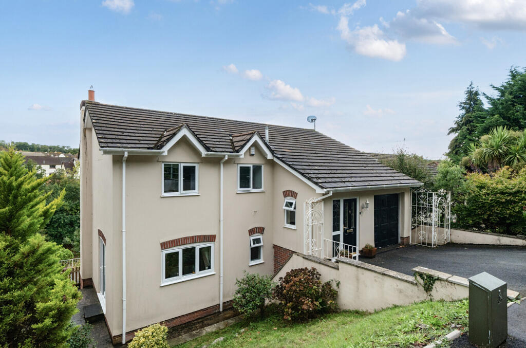 Main image of property: Bunting Close, Newton Abbot, Devon