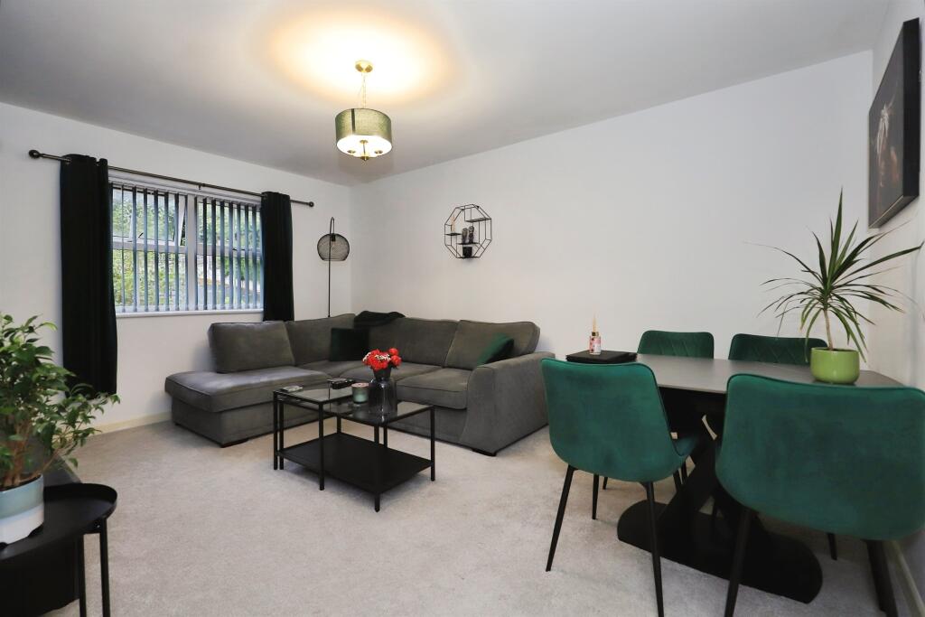 Apartment in Wyre Forest, Kidderminster - View 2