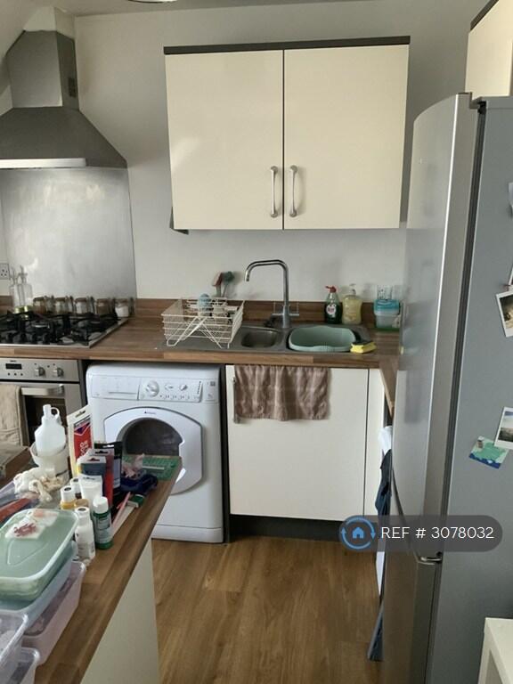 Apartment in Dorchester, Fordington, Dorset - View 5