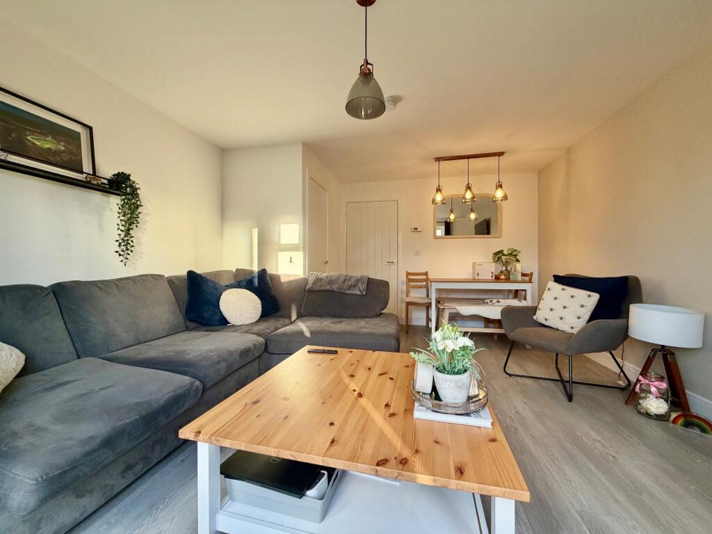 House in Newcastle upon Tyne, Woolsington - View 4